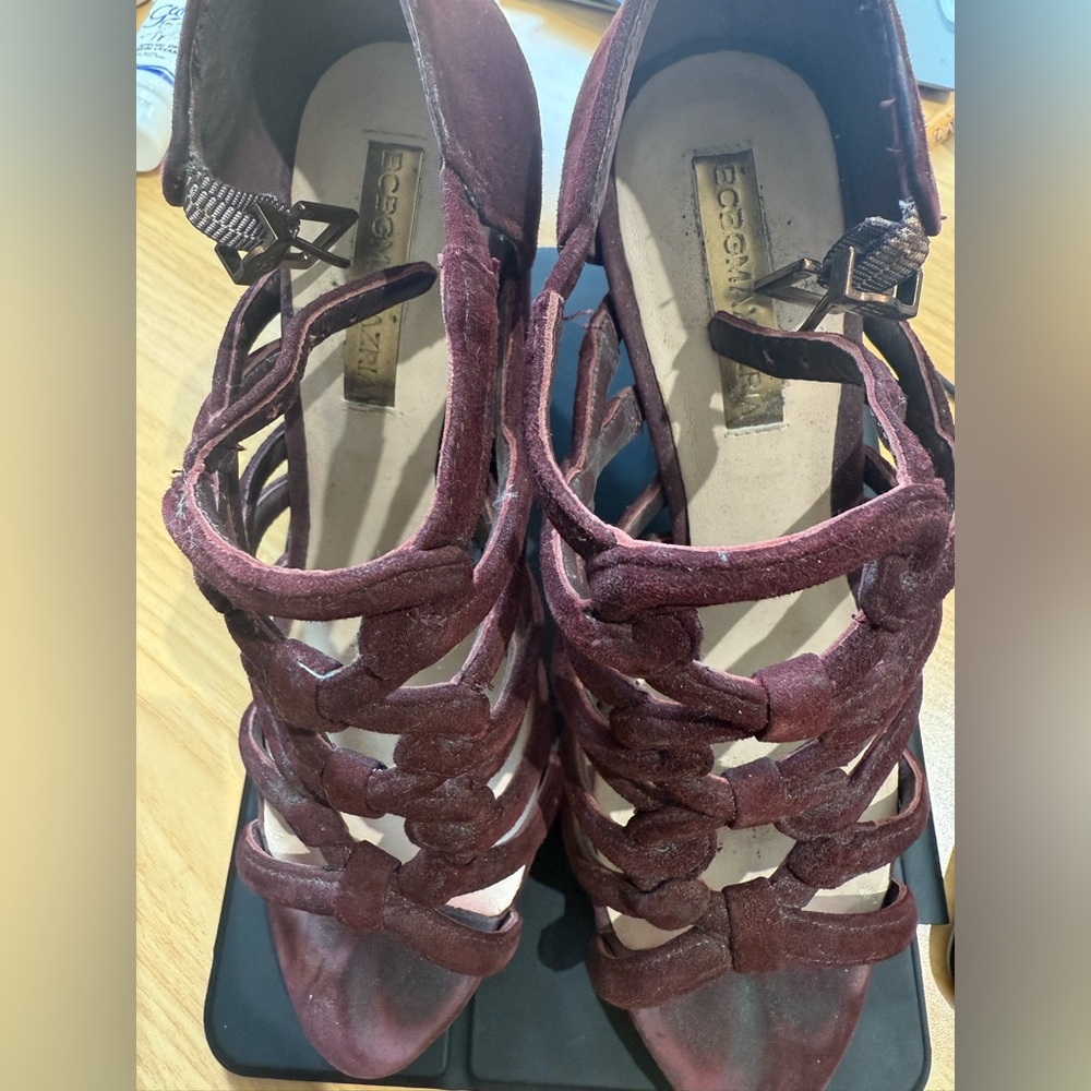BCBGMaxAzria Red Heels Elegant Design